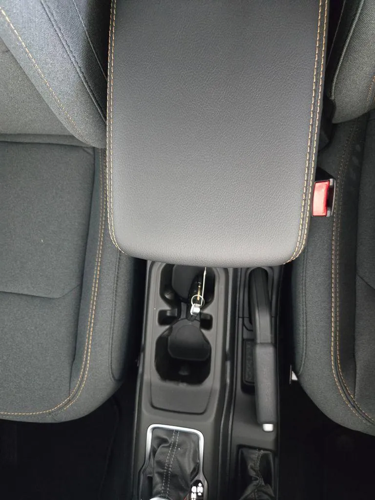2025 Jeep Wrangler 4-Door Sahara - Photo 28