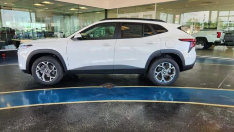Photos of 2025 Chevrolet Trax LT for sale in Boone, IA at Pat Clemons Inc.