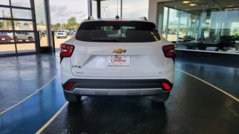 More photos of 2025 Chevrolet Trax LT at Pat Clemons Inc., IA