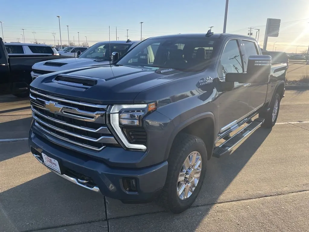 2025 Chevrolet Silverado 2500HD High Country for sale in Boone, IA