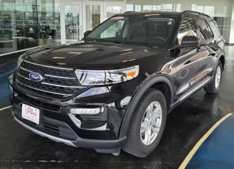 Black 2022 Ford Explorer XLT for sale in Boone, IA