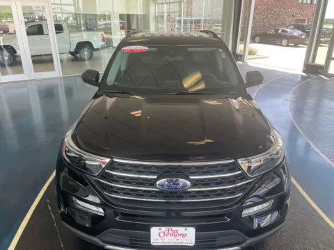 Black 2022 Ford Explorer XLT for sale in Boone, IA