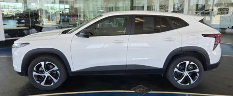 Photos of 2024 Chevrolet Trax 1RS for sale in Boone, IA at Pat Clemons Inc.
