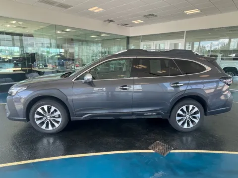 More photos of 2023 Subaru Outback Touring XT at Pat Clemons Inc., IA