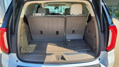 More photos of 2024 GMC Yukon Denali at Pat Clemons Inc., IA