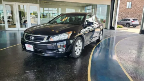 Black 2010 Honda Accord Sdn EX-L for sale in Boone, IA