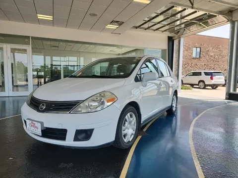 White 2010 Nissan Versa 1.8 S for sale in Boone, IA