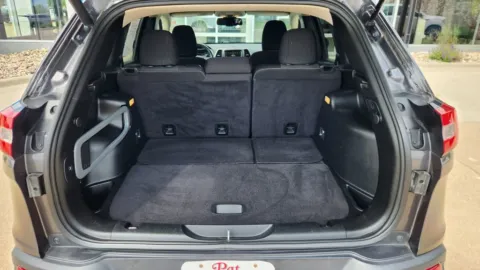 More photos of 2017 Jeep Cherokee Latitude at Pat Clemons Inc., IA