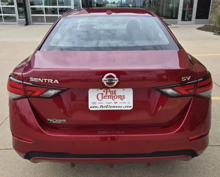 More photos of 2022 Nissan Sentra SV at Pat Clemons Inc., IA