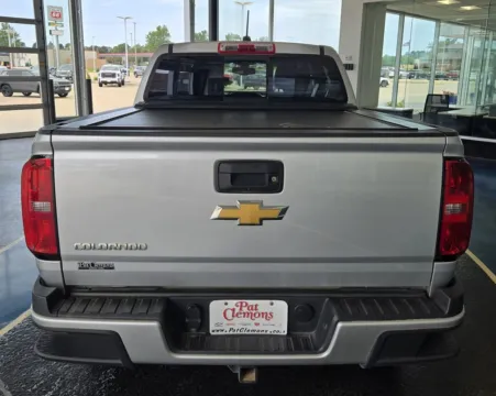 More photos of 2016 Chevrolet Colorado 4WD Z71 at Pat Clemons Inc., IA