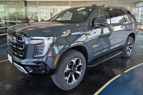 Green 2025 GMC Yukon AT4 for sale in Boone, IA