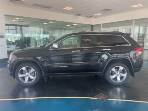 Photos of 2014 Jeep Grand Cherokee Limited for sale in Boone, IA at Pat Clemons Inc.