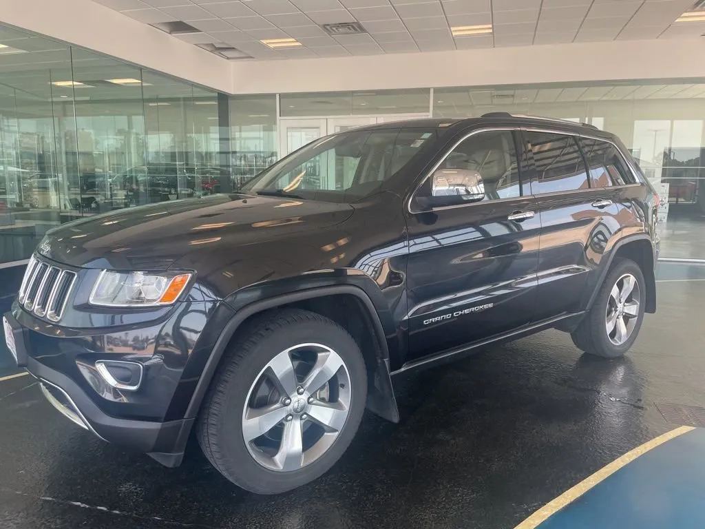 Black 2014 Jeep Grand Cherokee Limited for sale in Boone, IA