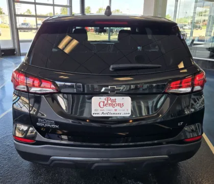 More photos of 2022 Chevrolet Equinox LT at Pat Clemons Inc., IA