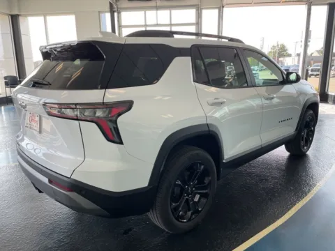 More photos of 2026 Chevrolet Equinox AWD LT at Pat Clemons Inc., IA
