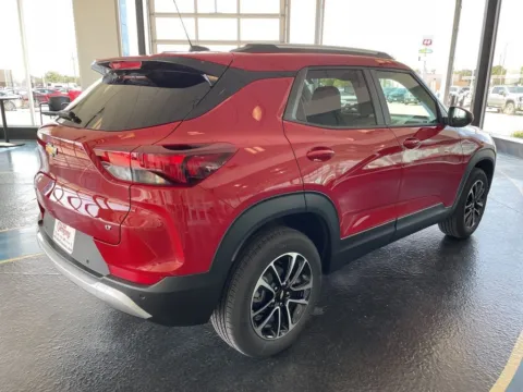 More photos of 2026 Chevrolet Trailblazer LT at Pat Clemons Inc., IA