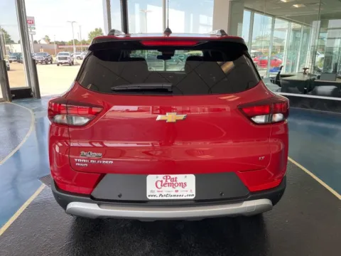 More photos of 2026 Chevrolet Trailblazer LT at Pat Clemons Inc., IA
