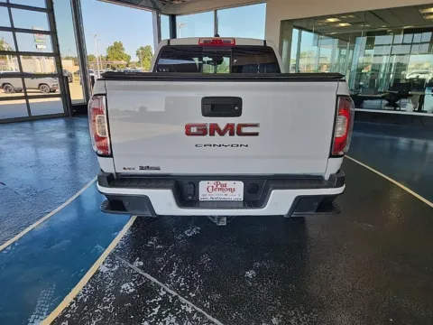 More photos of 2021 GMC Canyon 4WD Elevation at Pat Clemons Inc., IA