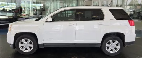 Photos of 2015 GMC Terrain SLE for sale in Boone, IA at Pat Clemons Inc.