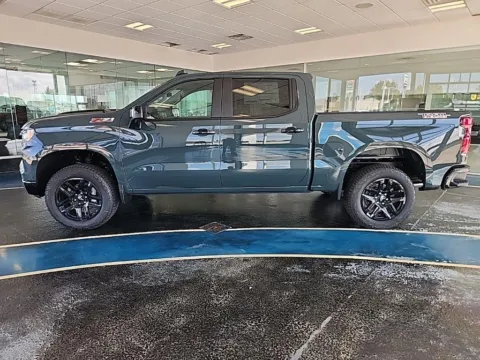 Photos of 2026 Chevrolet Silverado 1500 LT Trail Boss for sale in Boone, IA at Pat Clemons Inc.