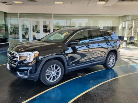 Black 2024 GMC Terrain SLT for sale in Boone, IA