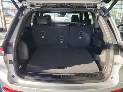 More photos of 2025 Jeep Grand Cherokee Limited at Pat Clemons Inc., IA