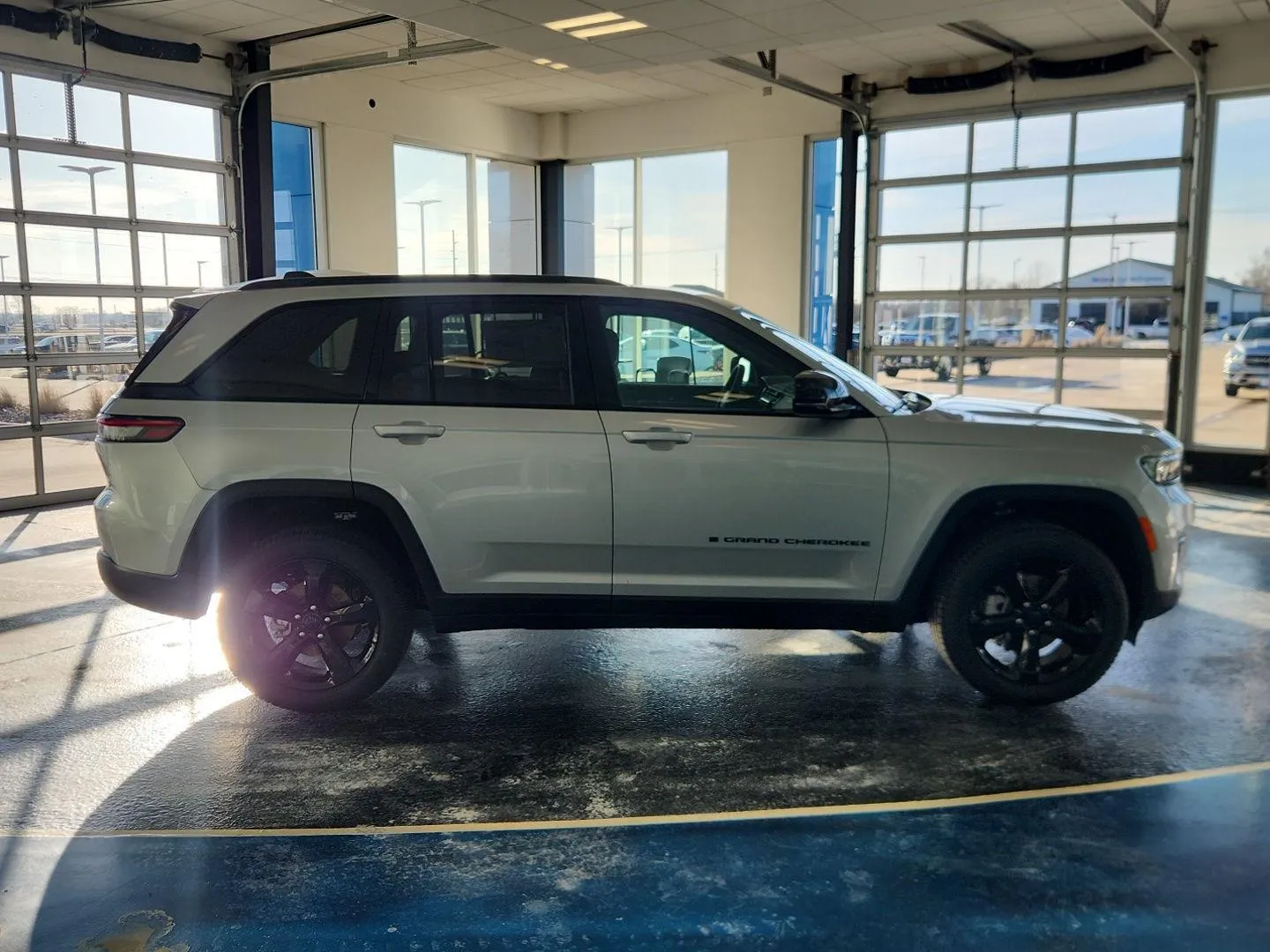 2025 Jeep Grand Cherokee Limited - Photo 12