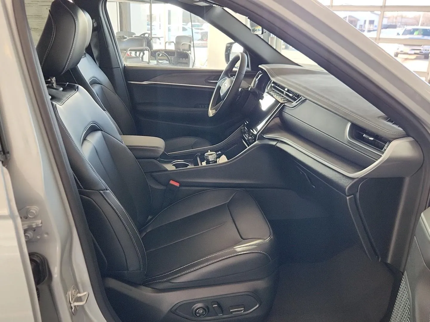2025 Jeep Grand Cherokee Limited - Photo 34