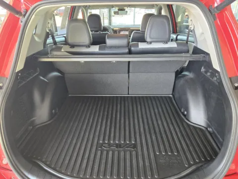 More photos of 2017 Toyota RAV4 Platinum at Pat Clemons Inc., IA