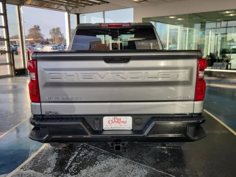 More photos of 2026 Chevrolet Silverado 1500 Custom Trail Boss at Pat Clemons Inc., IA