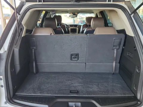More photos of 2017 GMC Acadia Limited at Pat Clemons Inc., IA