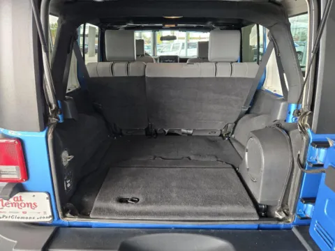 More photos of 2010 Jeep Wrangler Unlimited Sport at Pat Clemons Inc., IA