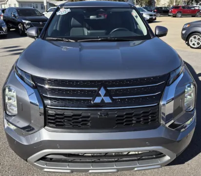 Another view of 2024 Mitsubishi Outlander SE for sale in Des Moines, IA at Capital City Motor Company