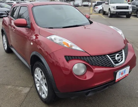 Photos of 2013 Nissan JUKE SV for sale in Des Moines, IA at Capital City Motor Company