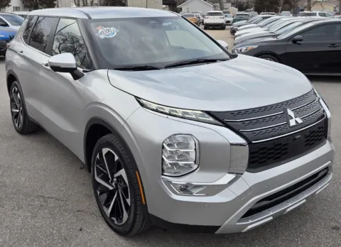 Photos of 2024 Mitsubishi Outlander SE for sale in Des Moines, IA at Capital City Motor Company
