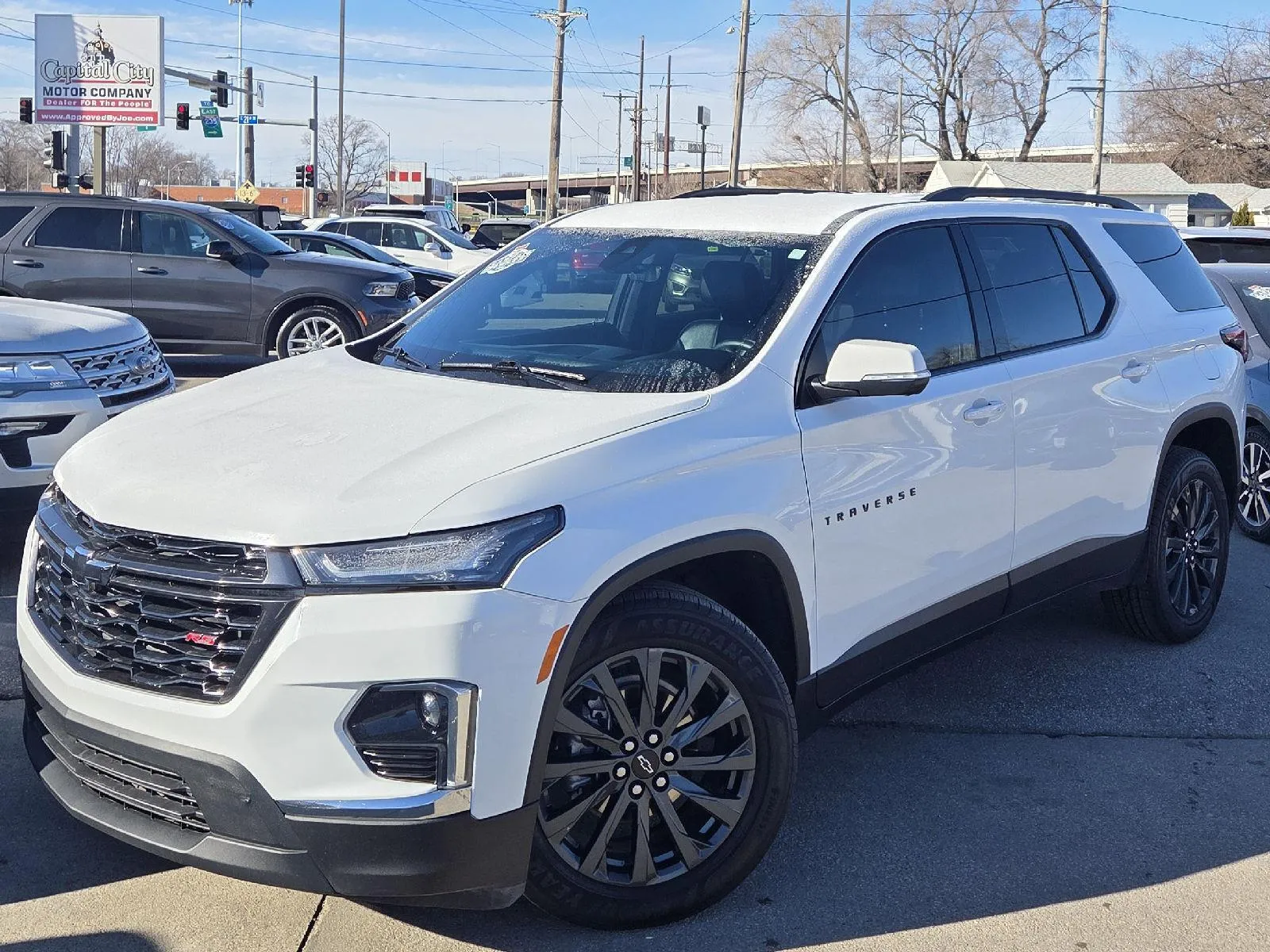 White 2023 Chevrolet Traverse RS for sale in Des Moines, IA