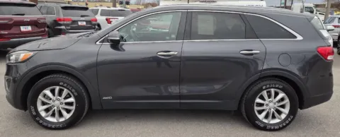 More photos of 2016 Kia Sorento LX at Capital City Motor Company, IA