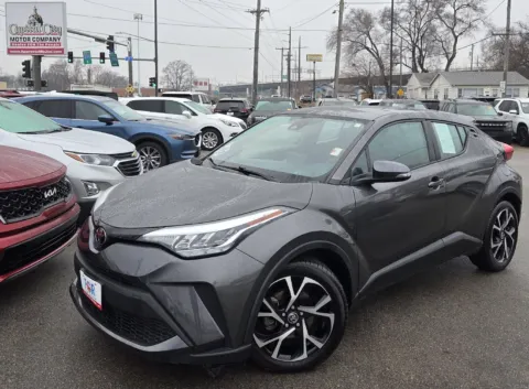Gray 2022 Toyota C-HR XLE for sale in Des Moines, IA
