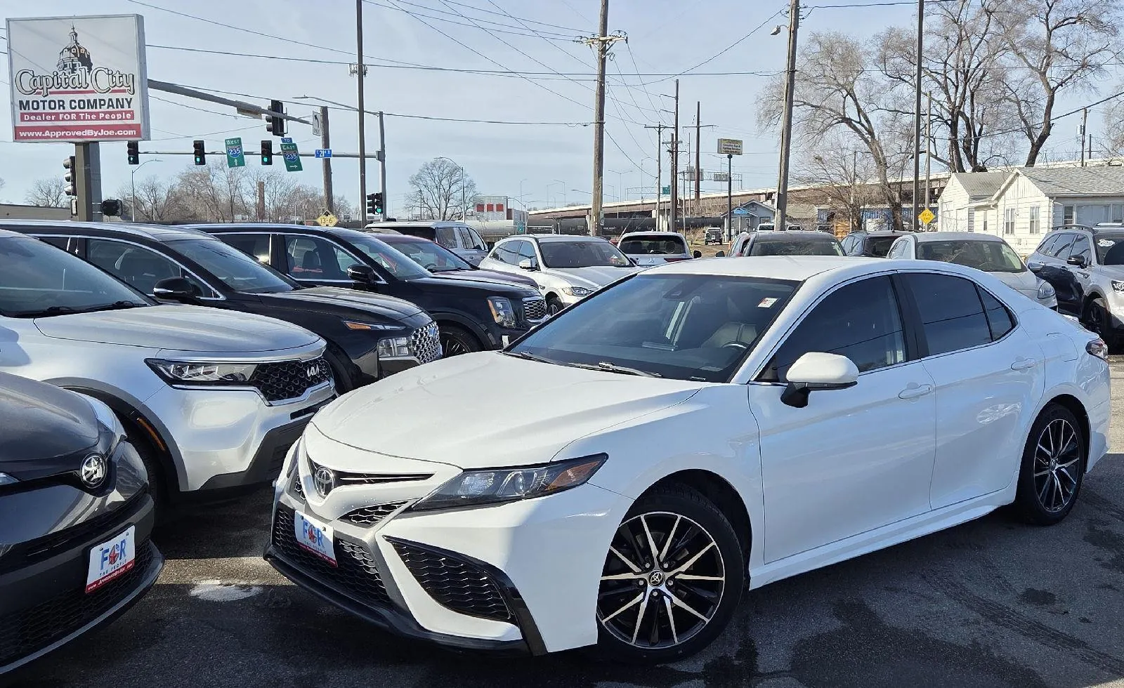 2021 Toyota Camry SE for sale in Des Moines, IA