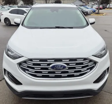 Another view of 2019 Ford Edge SEL for sale in Des Moines, IA at Capital City Motor Company