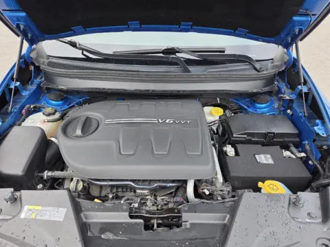 More photos of 2018 Jeep Cherokee Trailhawk at Capital City Motor Company, IA