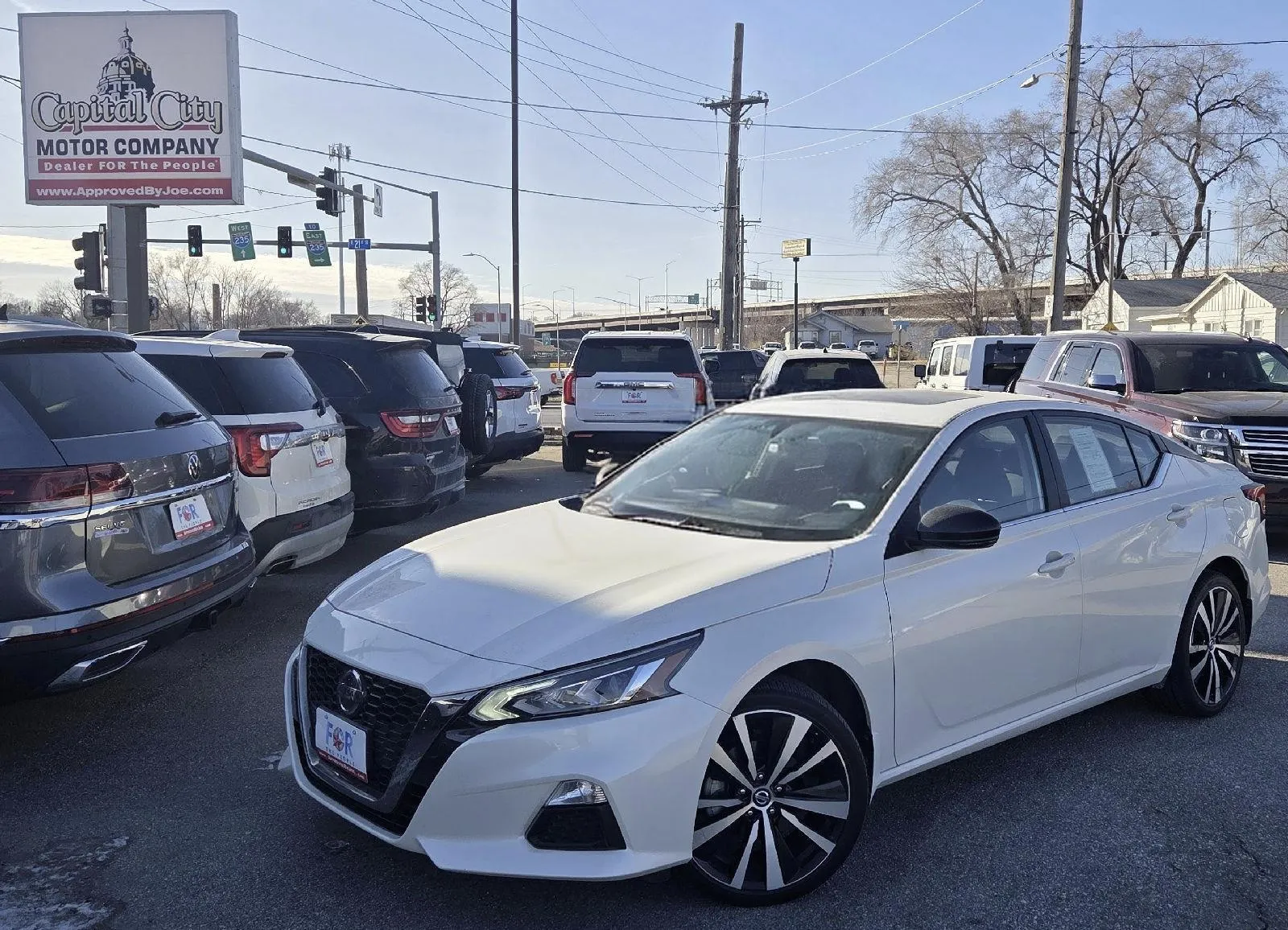 White 2020 Nissan Altima 2.5 SR for sale in Des Moines, IA