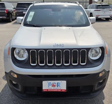 Another view of 2018 Jeep Renegade Latitude for sale in Des Moines, IA at Capital City Motor Company