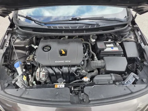 More photos of 2017 Kia Forte LX at Capital City Motor Company, IA