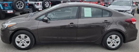 More photos of 2017 Kia Forte LX at Capital City Motor Company, IA