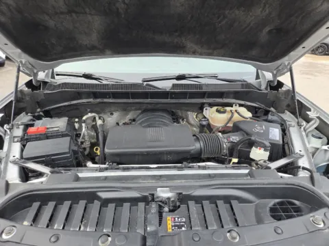 More photos of 2021 Chevrolet Silverado 1500 LTZ at Capital City Motor Company, IA