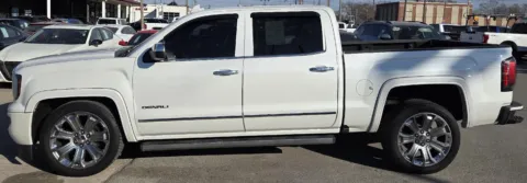 More photos of 2017 GMC SIERRA K1500 DE Denali at Capital City Motor Company, IA