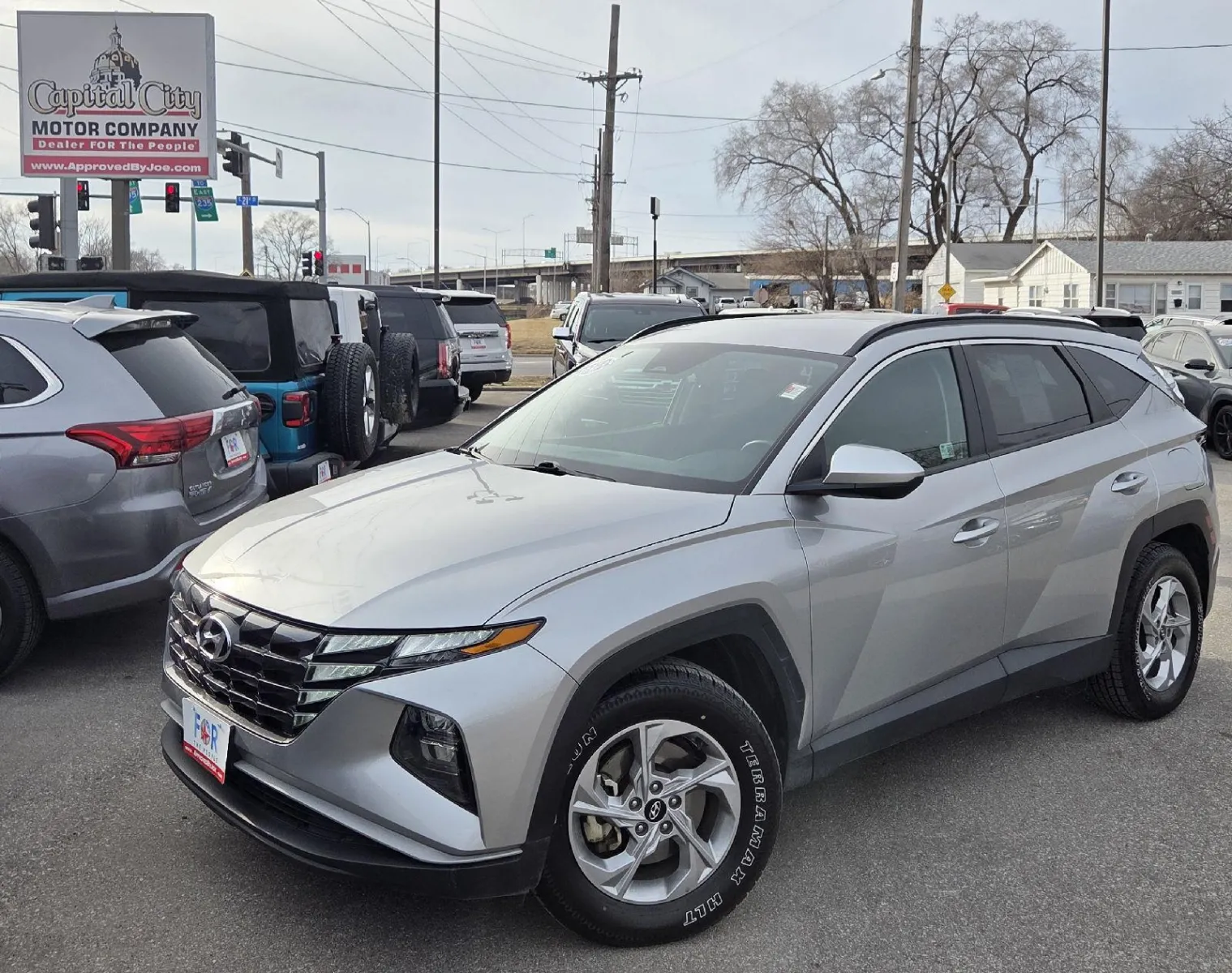 Silver 2024 HYUNDAI TUCSON SEL for sale in Des Moines, IA