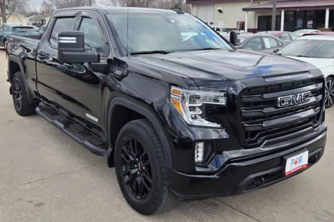 Photos of 2020 GMC SIERRA K1500 EL Elevation for sale in Des Moines, IA at Capital City Motor Company