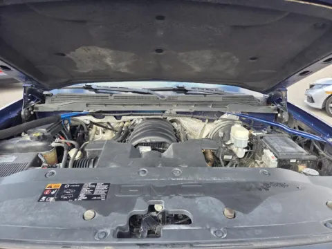 More photos of 2014 GMC SIERRA K1500 SL SLE at Capital City Motor Company, IA